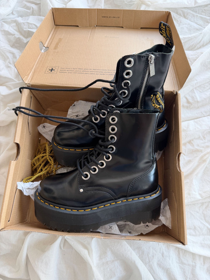 Botas Dr. Martens Jadon Max BLACK Talla 37 col