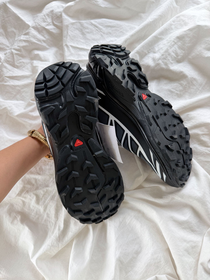 XT-6 SALOMÓN BLACK PLOMO 🩶🔥