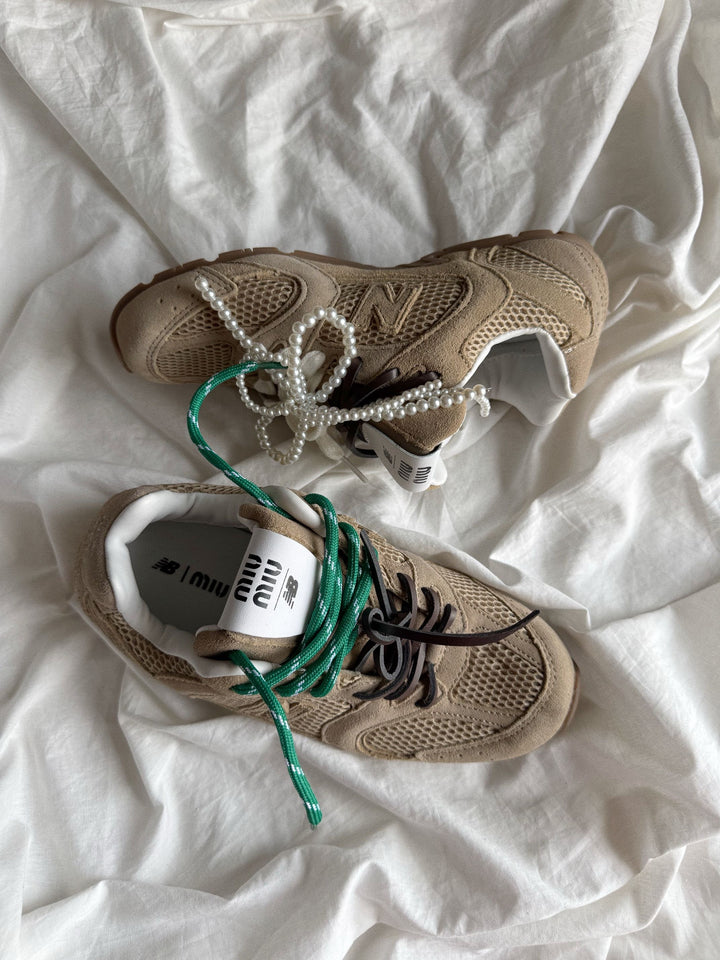 NEW BALANCE X MIU MIU 530 SL LIGHT BROWN