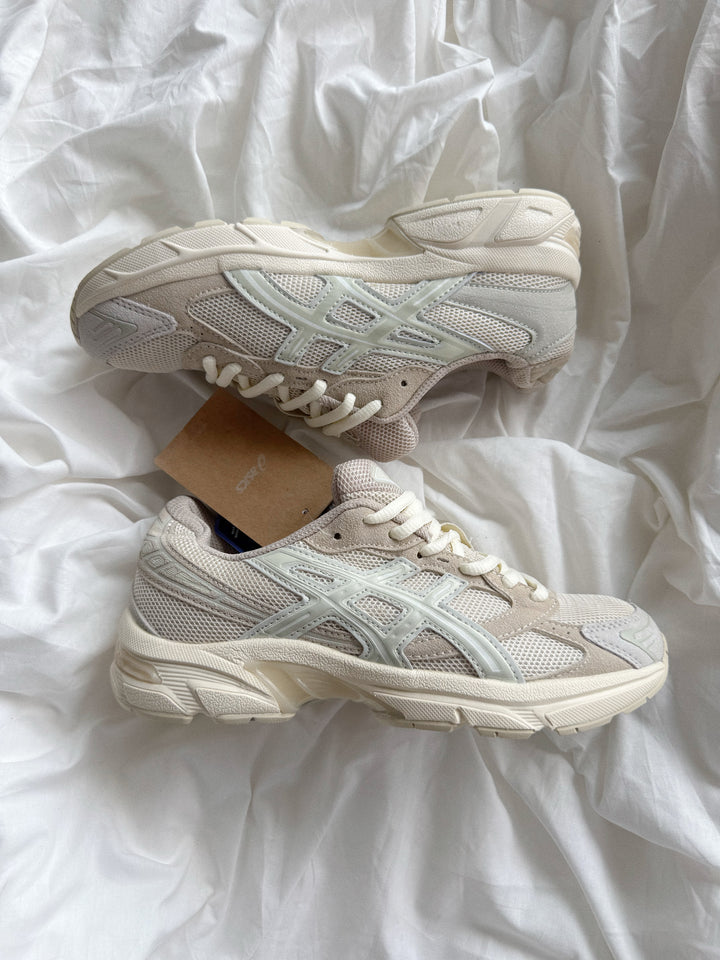 Tenis  GEL-1130 Vanilla/White Sage 🍦