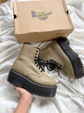 NEW Botas Dr. Martens 1460 Pascal Max Talla 38 col Pistacho