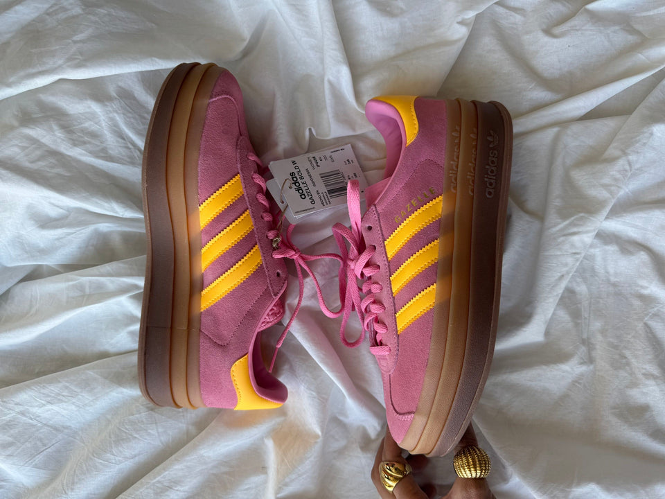 ADIDAS GAZELLE BOLD  ORANGE PINK 100 % ORIGINALES US 8 WOMAN LE QUEDA A ALGUIEN 39 COLOMBIA NUEVOS EN CAJA