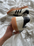 Adidas  SAMBA BLACK 🤍🖤 BEIGE