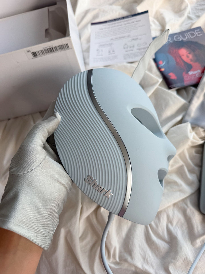 Shark CryoGlow LED Face Mask