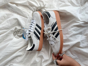 GAZELLE SPEZIAL GRIS Y NEGRO