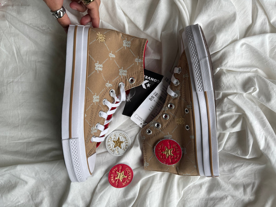 Converse Chuck Taylor All Star 70 logo Velcro beige