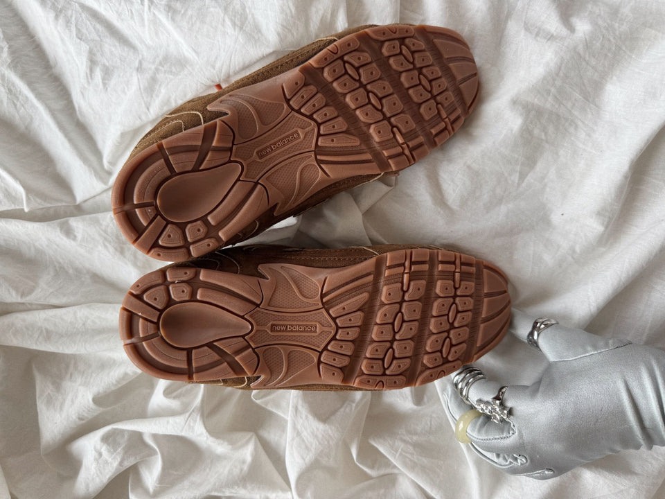 NEW BALANCE X MIU MIU BROWN 🧸🦦🥮
