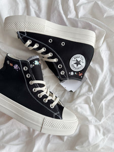 Chuck 70’s Plataformas NEGRAS BORDADAS