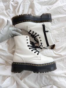 Botas Dr. Martens Jadon White Talla 37 Col USED detalles