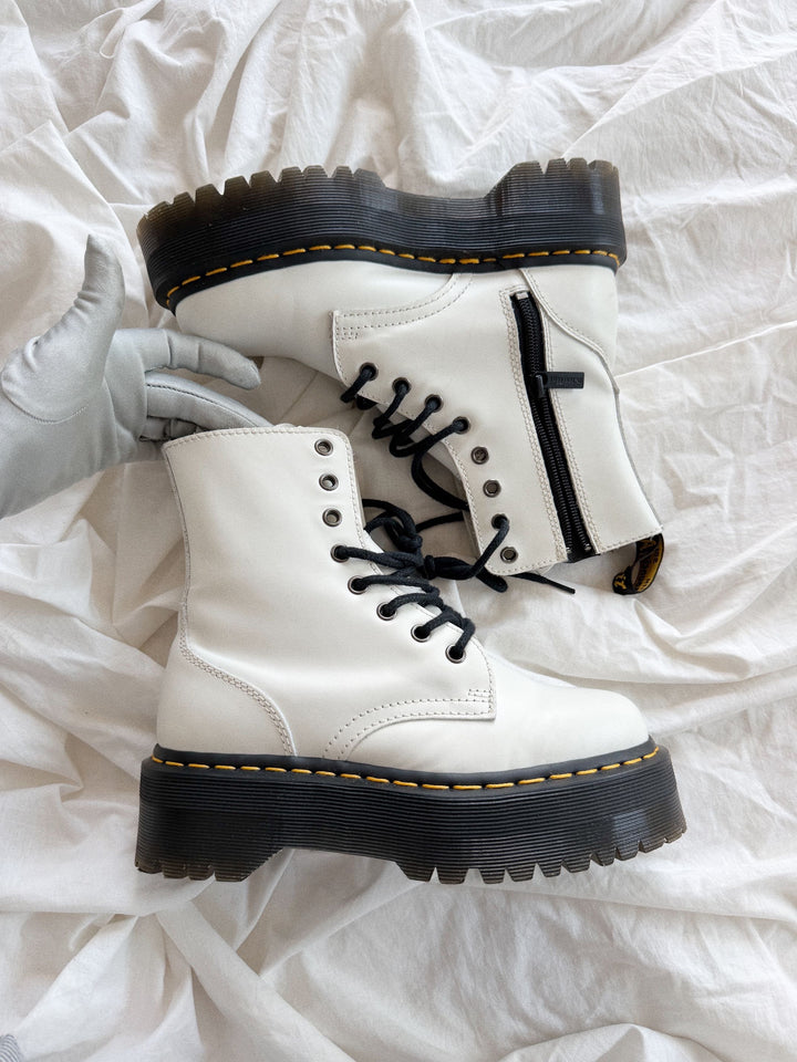 Botas Dr. Martens Jadon White Talla 37 Col USED detalles
