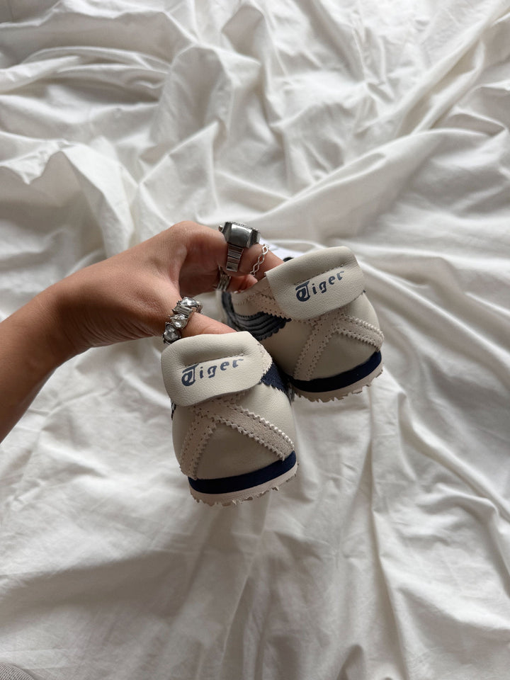 BALLET ONITSUKA TIGER WHITE BLUE