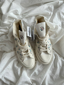 Converse Chuck 70 High Top con estampado floral de retazos 🤍