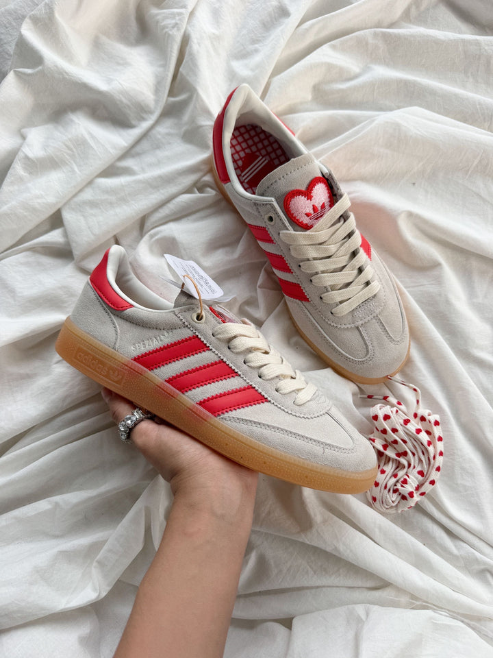 SPEZIAL HANDBALL  LOVE