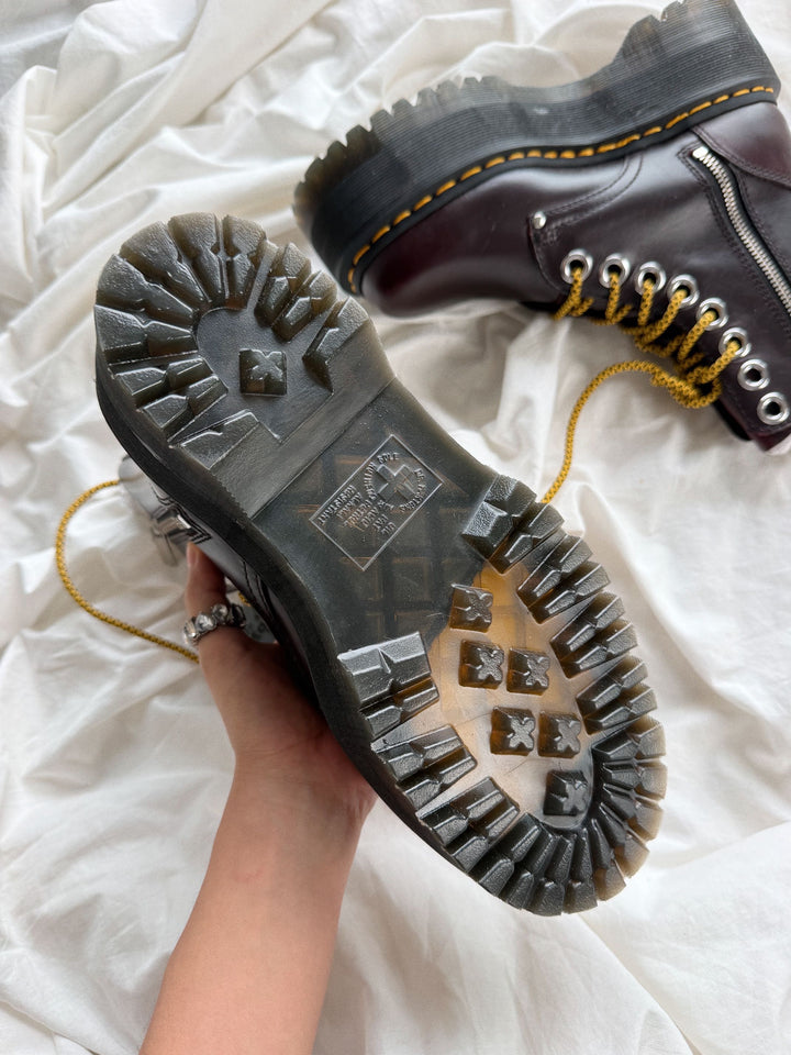 NEW Botas Dr. Martens Jadon Max Bourgogne Talla 37 col