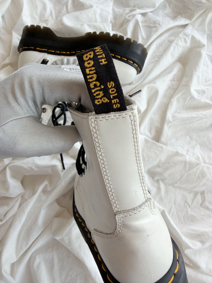 Botas Dr. Martens Jadon White Talla 37 Col USED detalles