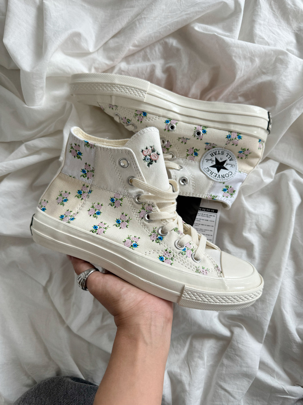 Converse Chuck 70 High Top con estampado floral de retazos 🤍