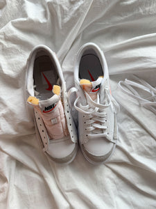 BLAZER LOW PLATAFORM 100 % ORIGINALES US 7 WOMAN
