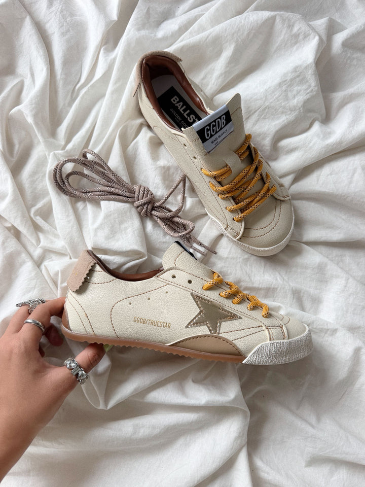 Tenis GG True Star BEIGE Dorado Yellow