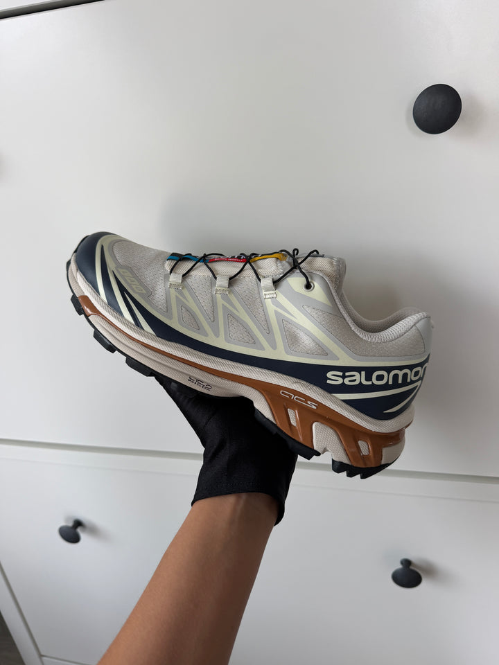 SALOMÓN XT-6 Lunar Rock y Dark Sapphire