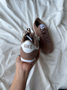 NIKE CORTEZ BROWNIE 🧸🧸🧸