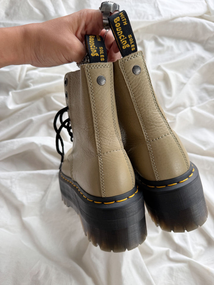 NEW Botas Dr. Martens 1460 Pascal Max Talla 38 col Pistacho