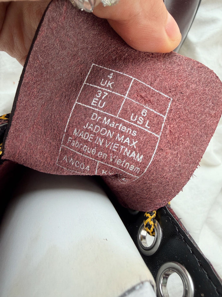 NEW Botas Dr. Martens Jadon Max Bourgogne Talla 37 col