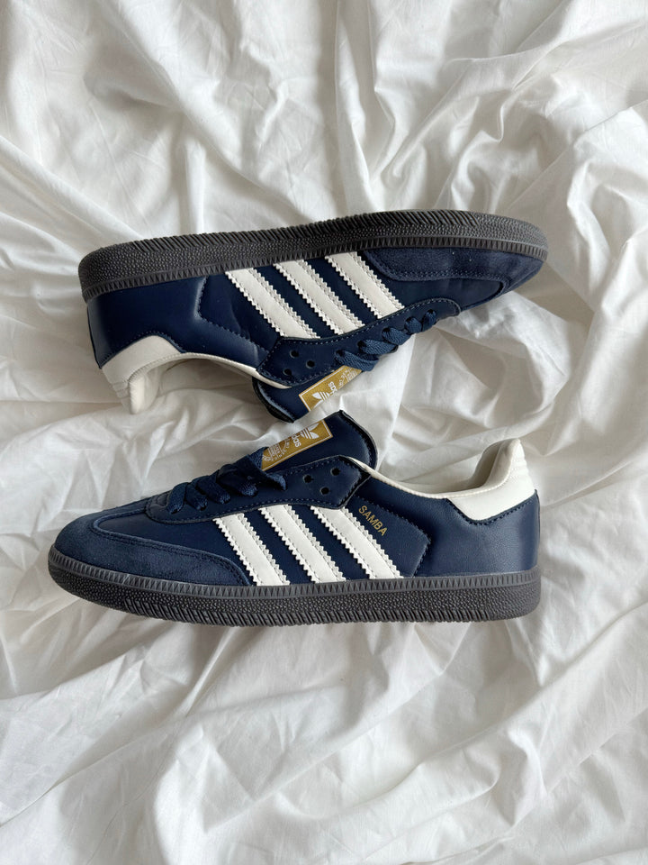 Samba "Nigth Navy Dark" 🌚 cream 🍦