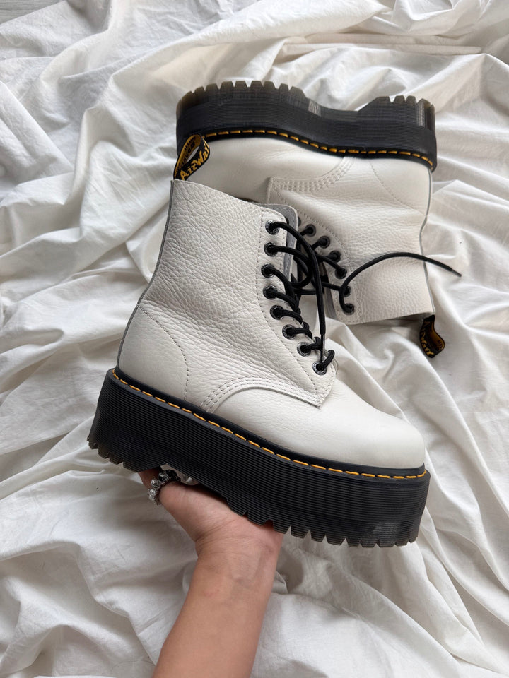 Botas Dr. Martens 1460 Pascal Max Talla 38 col White USED