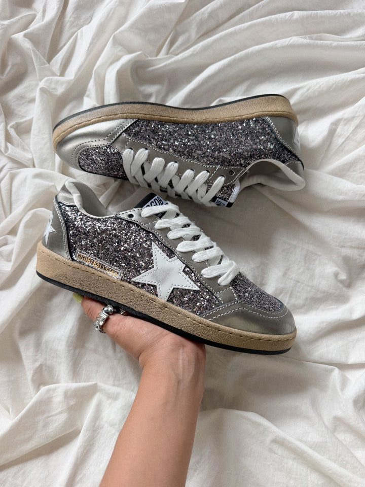Tenis GG Ball Star Glitter Plateado Plomo