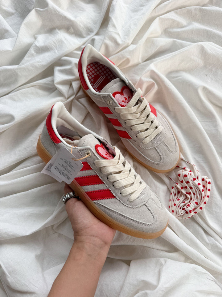 SPEZIAL HANDBALL  LOVE