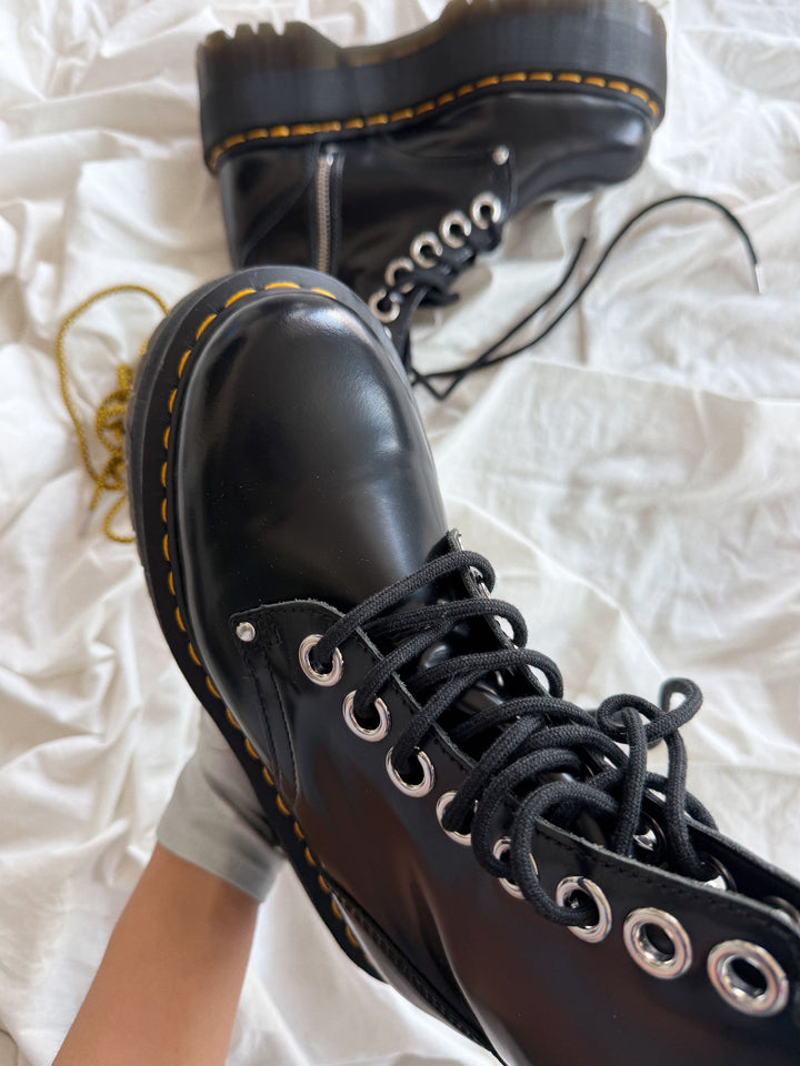 Botas Dr. Martens Jadon Max BLACK Talla 37 col