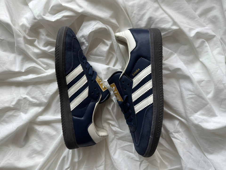 Samba "Nigth Navy Dark" 🌚 cream 🍦