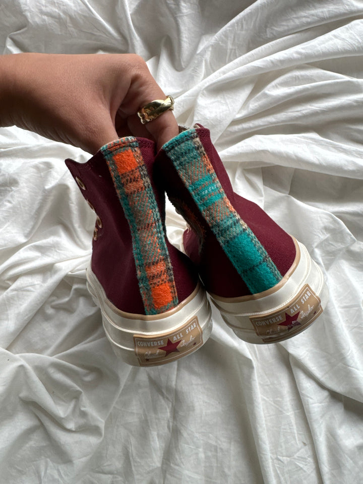 Chuck Taylor All Star CANVAS Y PLAID 🧸