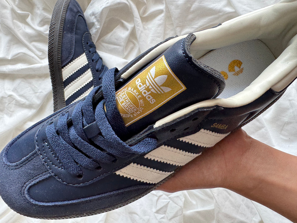 Samba "Nigth Navy Dark" 🌚 cream 🍦