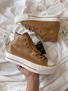 Chuck Taylor All Star Lift Platform Glam Leather 🧸🧸 brown
